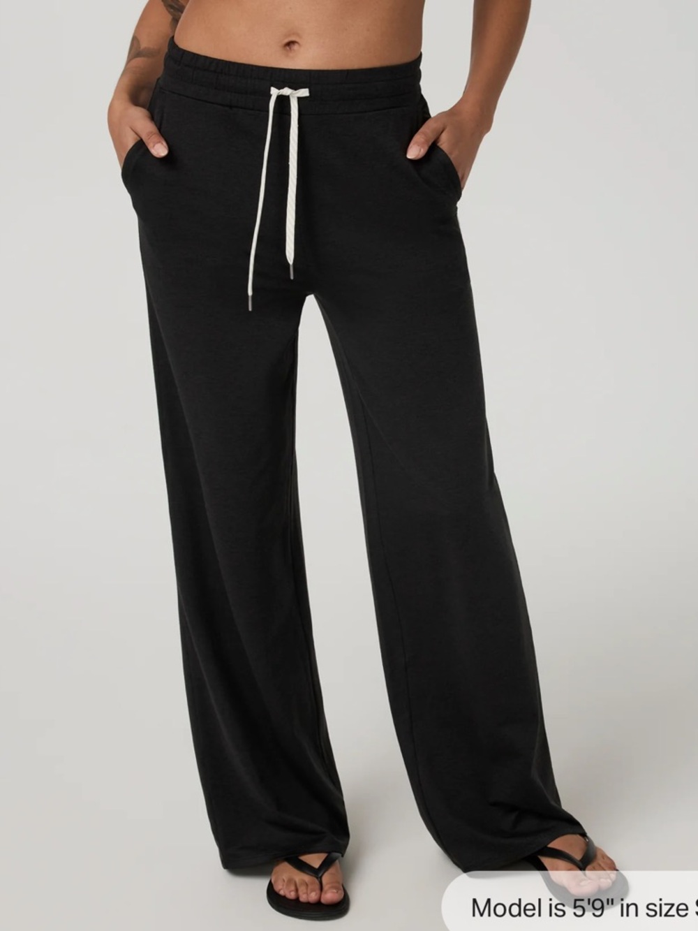Vuori Women's Black Wide-Leg Drawstring Pants